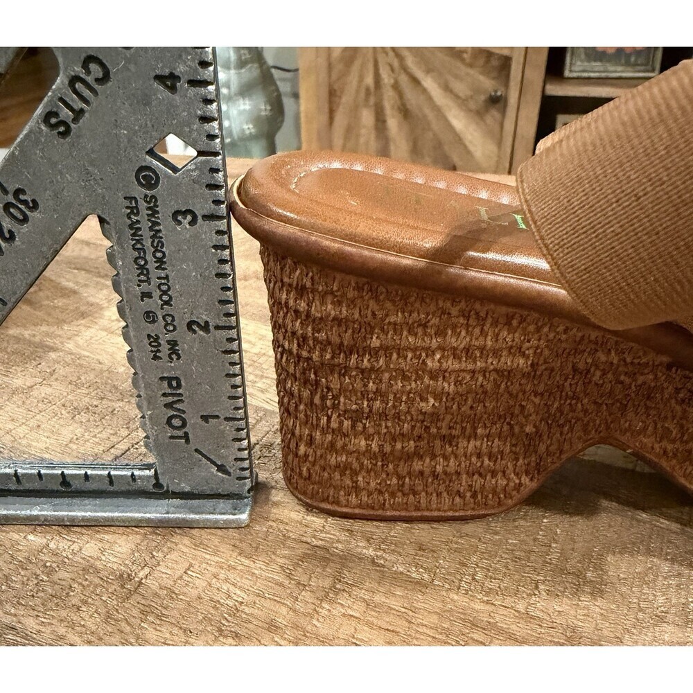 Italian Shoemakers Womens Size 10 Brown Platform Wedge Sandals Made in Italy - Picture 6 of 11